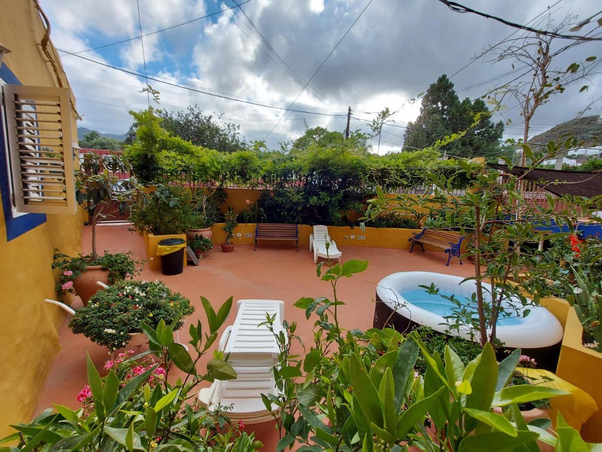 Casa Maestro Lelo – Acogedora Casa Rural Canaria Con Patios Y Jardines De Flores Las Palmas de Gran Canaria Exterior foto